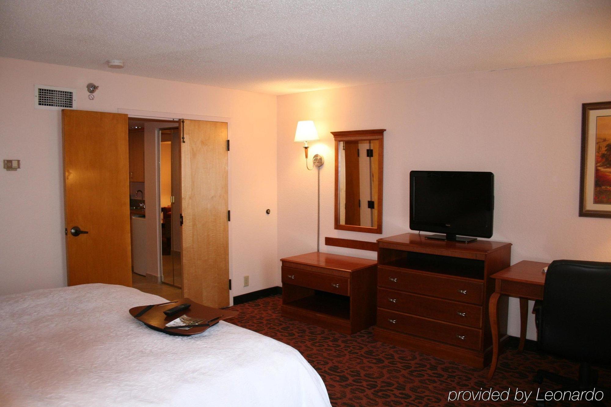 Hampton Inn Harbourgate North Myrtle Beach Room photo